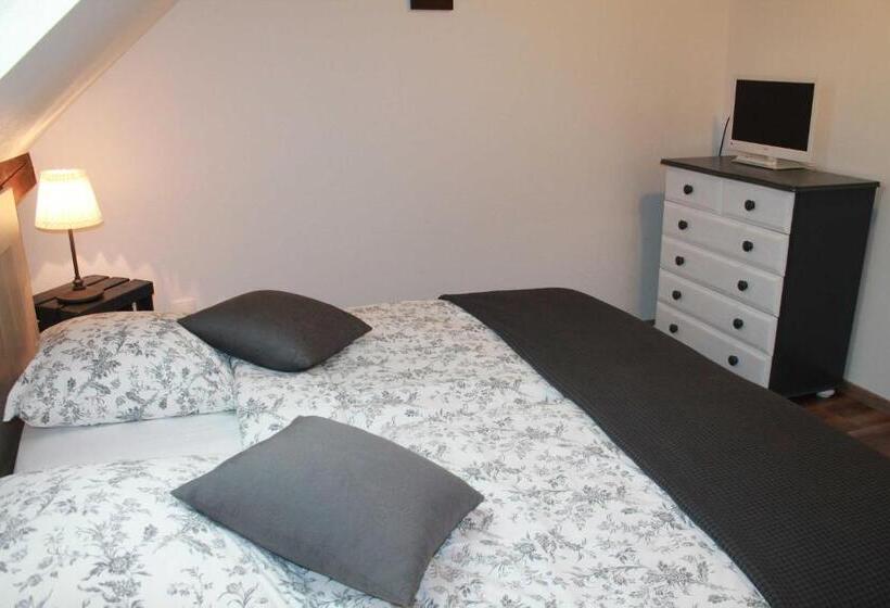 Quarto Triplo Estandar, Mirabelle Bed & Breakfast