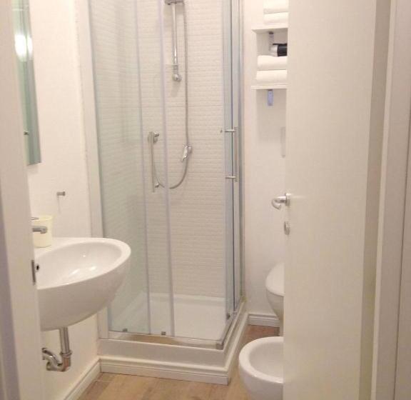 اتاق کلاسیک سه تخته, Affittacamere Orbetello Centro