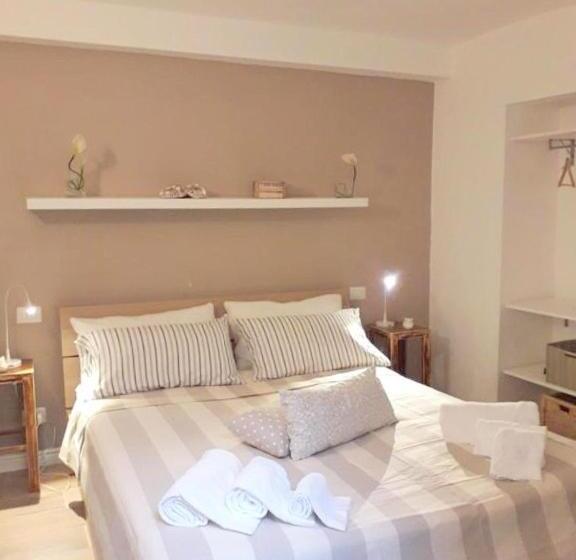 اتاق عادی, Affittacamere Orbetello Centro