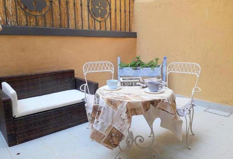 اتاق استاندارد با تراس, Affittacamere Orbetello Centro