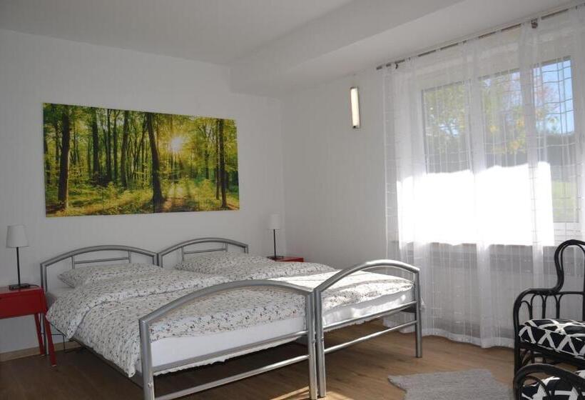 ガーデンビュースタンダードルーム, Fewo Lilly