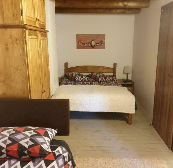 اتاق استاندارد سه نفره, Montana Resort Colibita