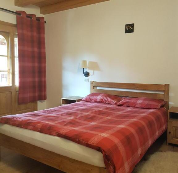 标准间, Montana Resort Colibita