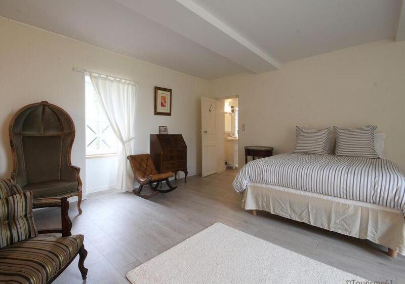 Номер Стандарт Вид на Сад, Le Manoir Du Ribardon