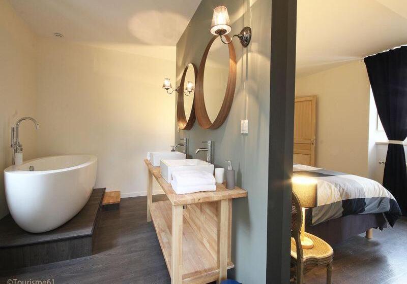 Номер Стандарт, Le Manoir Du Ribardon