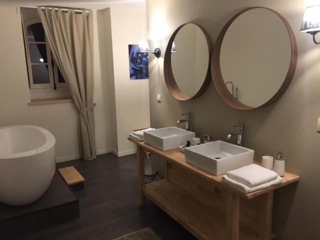 Номер Стандарт, Le Manoir Du Ribardon