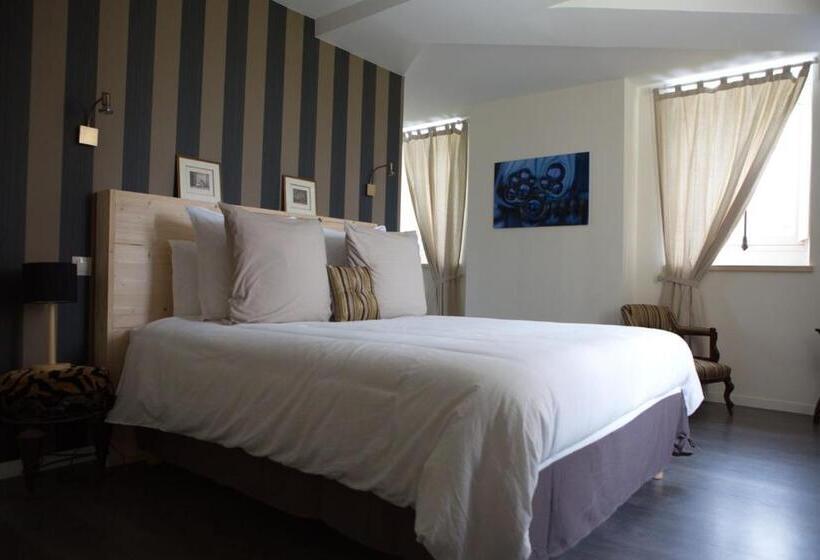 Номер Стандарт, Le Manoir Du Ribardon