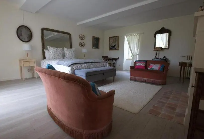 デラックスルーム, Le Manoir Du Ribardon