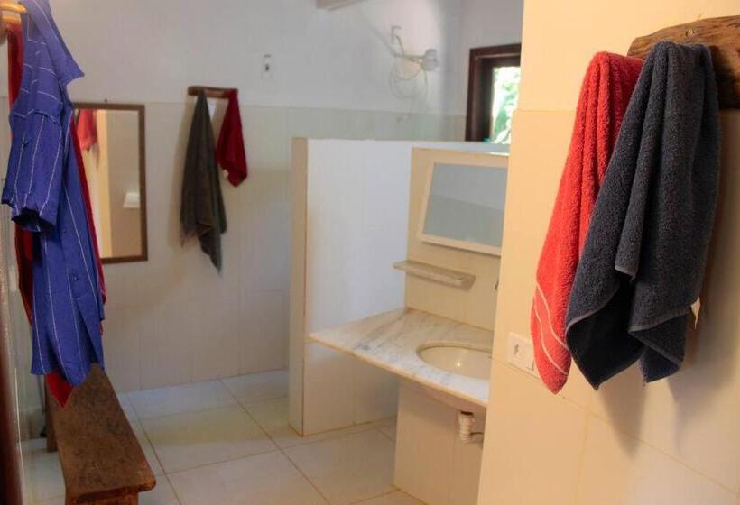 منزل 4 غرف نوم, Canto Do Morere