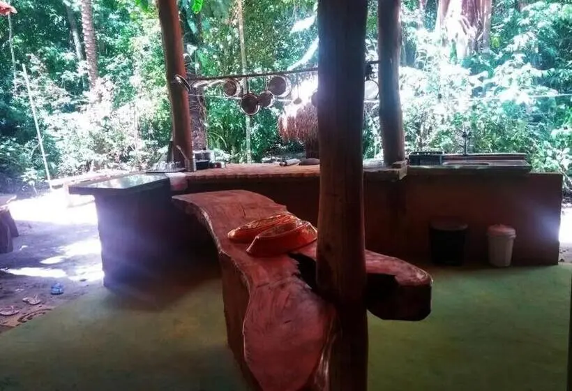 Talo 4 Makuuhuonetta, Canto Do Morere