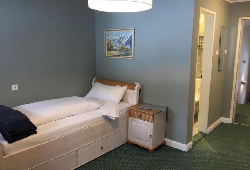 バルコニー付きシングルスタンダードルーム, Chalet Sonneck