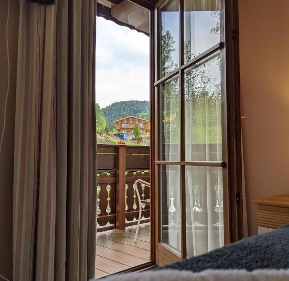 バルコニー付きデラックスルーム, Chalet Sonneck