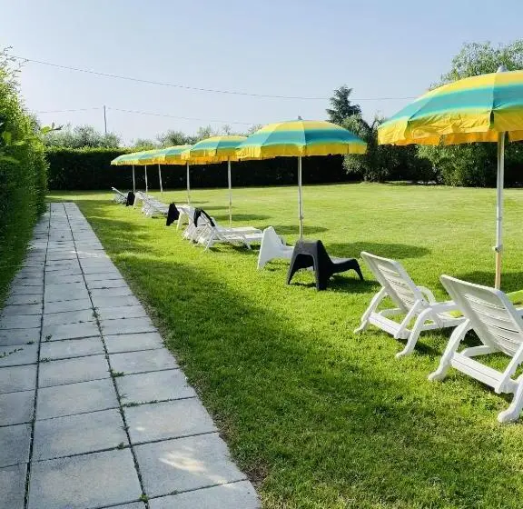 キングサイズベッドのスタンダードルーム, B&b Villa Degli Angeli