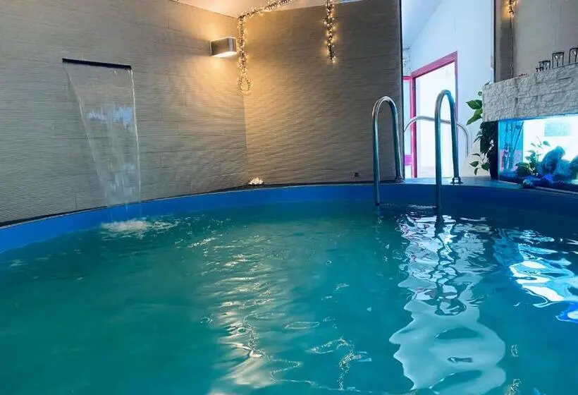 キングサイズベッドのスタンダードルーム, B&b Villa Degli Angeli