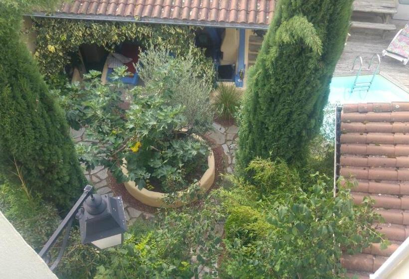 חדר סטנדרט, Chez Gillou