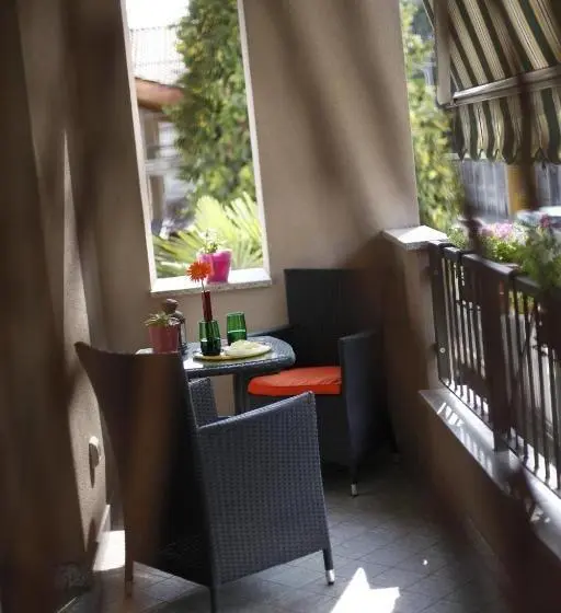 バルコニー付きデラックスルーム, Bigatt Bed & Breakfast