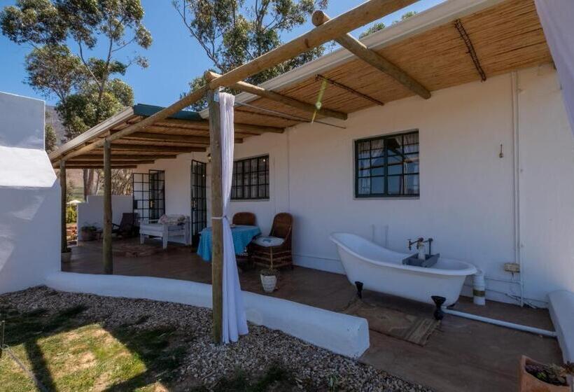 Бунгало Стандарт, 360on62 Farm Cottages