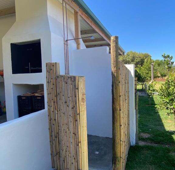 Люкс Deluxe Кровать Кинг, 360on62 Farm Cottages