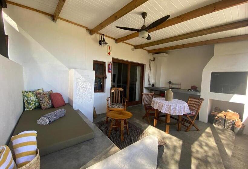 Классический Номер, 360on62 Farm Cottages