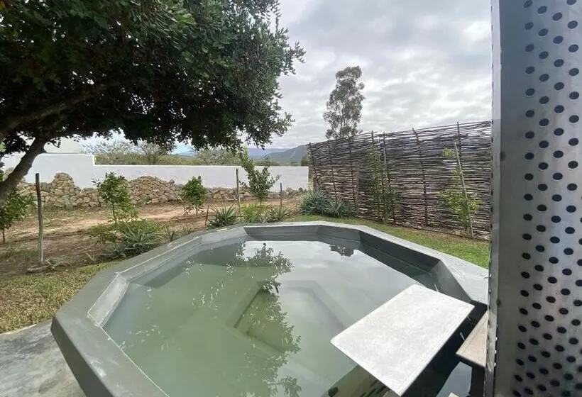 Comfort-huone, 360on62 Farm Cottages