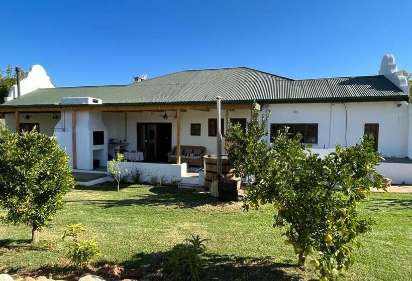 Номер Комфорт, 360on62 Farm Cottages