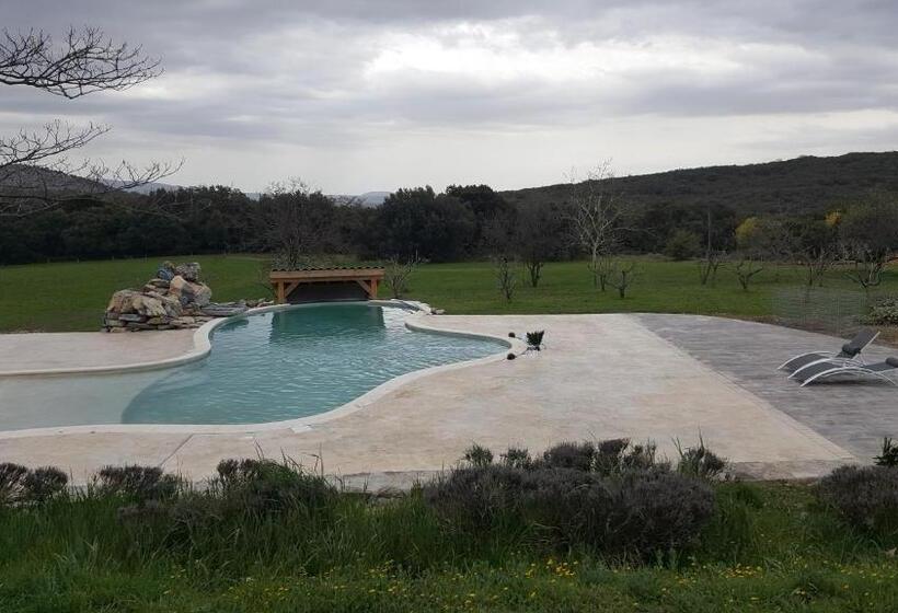 Standard room with outdoor bath, Chambre D Hôtes   Mas De Louise