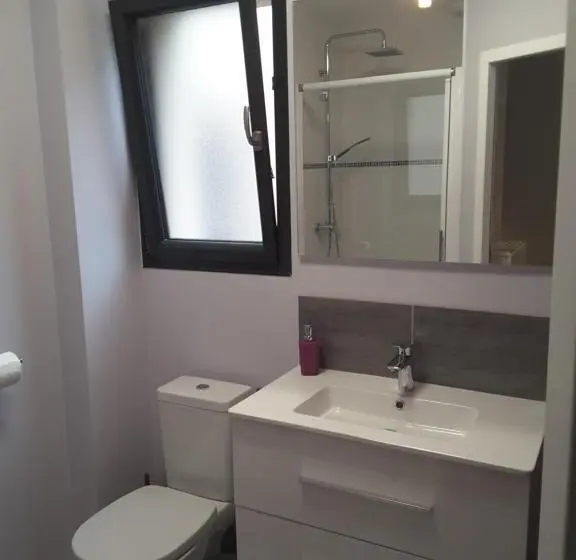 スタンダードトリプルルーム, Villa Vi Lyon Est Chambres D Hôtes