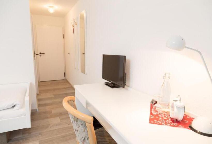 חדר סטנדרט יחיד עם מרפסת, Landgasthof Ritter