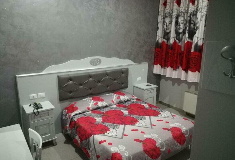 اتاق لوکس, Metrò