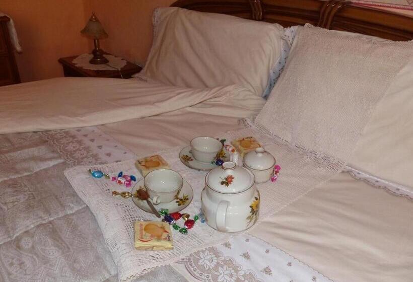 اتاق استاندارد, Beb Ziu Antoi E Zia Srivia