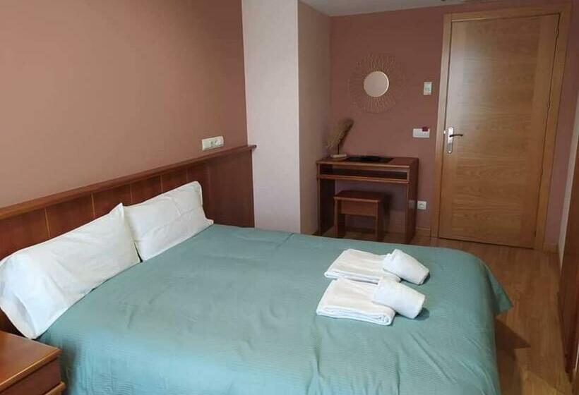 Номер Deluxe с Балконом, La Gallega