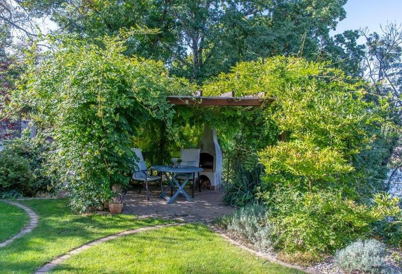 Номер Deluxe, Villa Letná