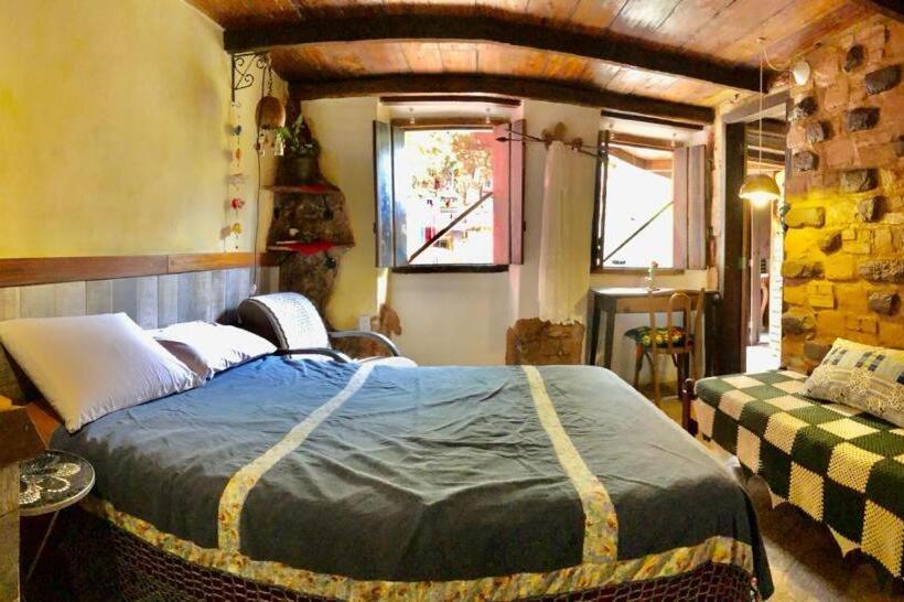 Люкс Вид на Сад, Casa De Retalhos Boutique Albergue, Casaril Histórico, Com 5 Suítes Individuais E Cozinha Coletiva