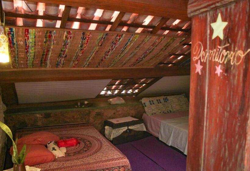 Family Suite, Casa De Retalhos Boutique Albergue, Casaril Histórico, Com 5 Suítes Individuais E Cozinha Coletiva