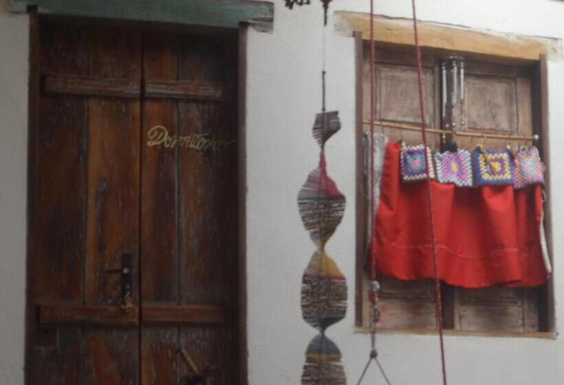 Family Suite, Casa De Retalhos Boutique Albergue, Casaril Histórico, Com 5 Suítes Individuais E Cozinha Coletiva