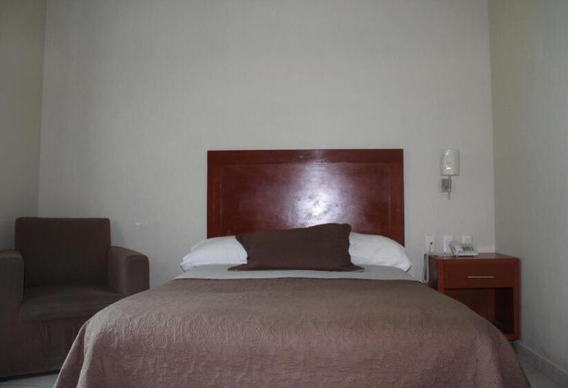 Номер Стандарт, Gina