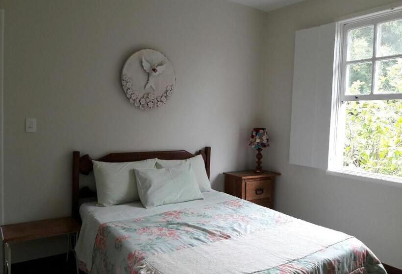 اتاق استاندارد, Pousada Cantagalo Bichinho Mg