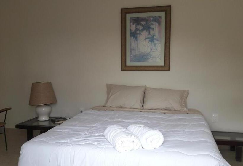 اتاق لوکس, Pousada Cantagalo Bichinho Mg