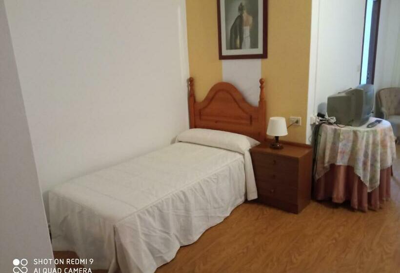 스탠다드 트리플 룸, Pension Catro Ventos