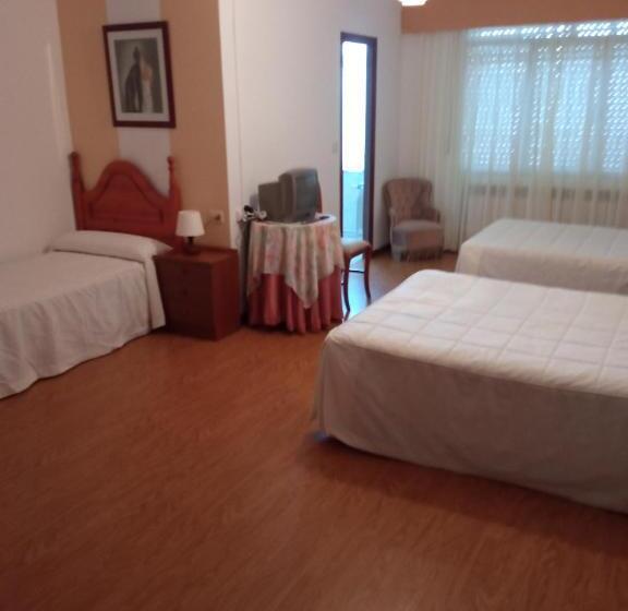 스탠다드 트리플 룸, Pension Catro Ventos