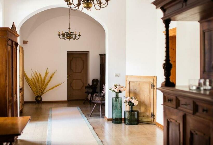 חדר דלוקס, Schlosswirt Forst