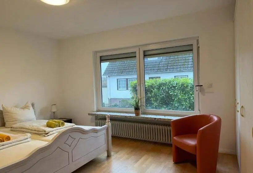 Huoneisto 2 Makuuhuonetta, Haus Ostseestrand36