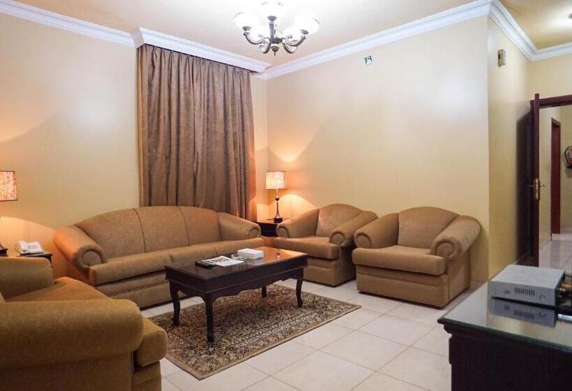 ３ベッドルームアパートメント, Massara House