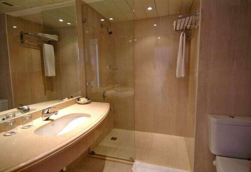 اتاق سوپریور با چشم‌انداز دریا, Eden Rock Hotel Namaa Bay