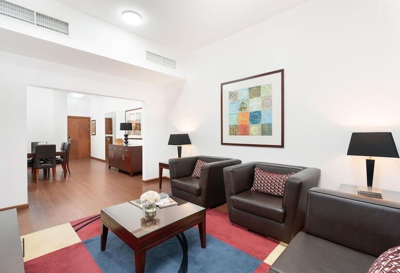 Апартаменты 1 Спальня, Golden Sands Hotel & Residences