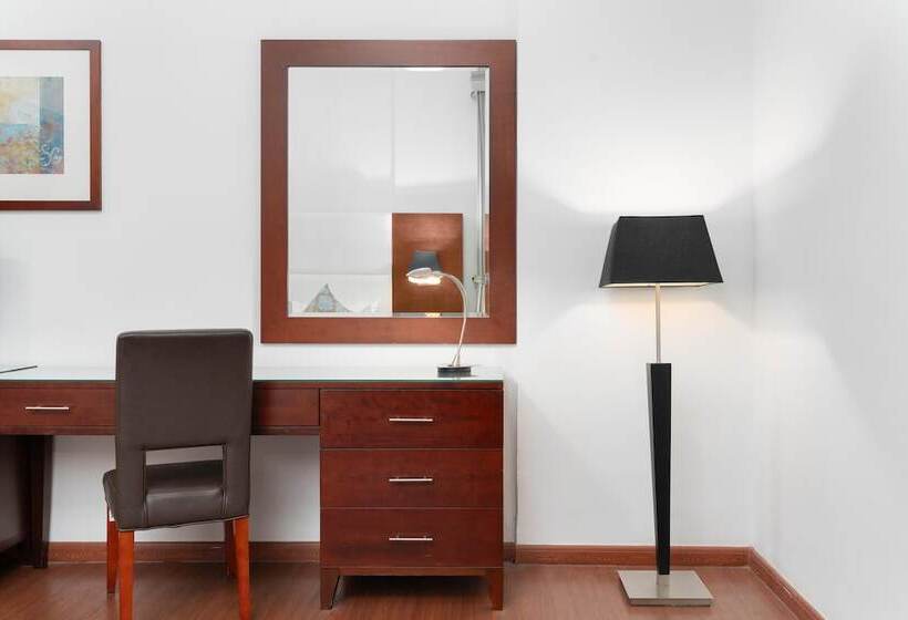 آپارتمان 2 خوابه, Golden Sands Hotel & Residences