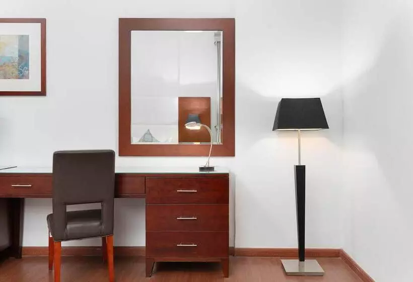 ２ベッドルームアパートメント, Golden Sands Hotel & Residences