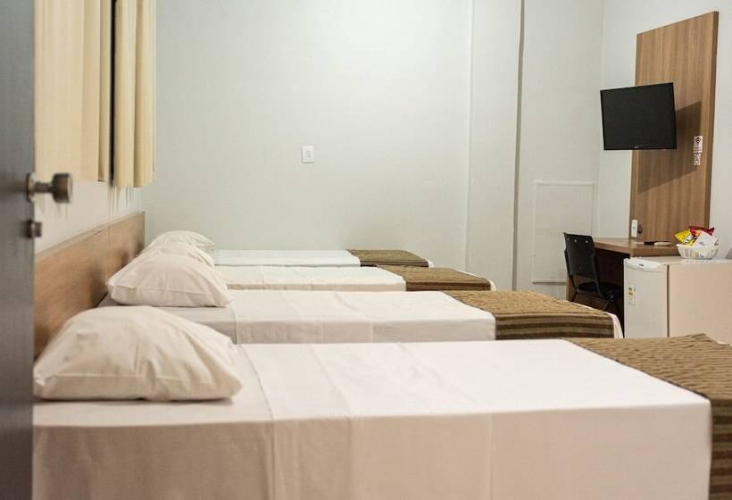 デラックスの４人部屋, Abudi