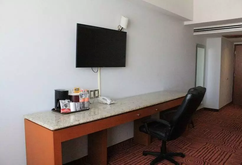 اتاق استاندارد, Holiday Inn Puebla Finsa, An Ihg