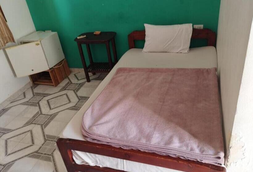 اتاق استاندارد یک نفره, Jowhara